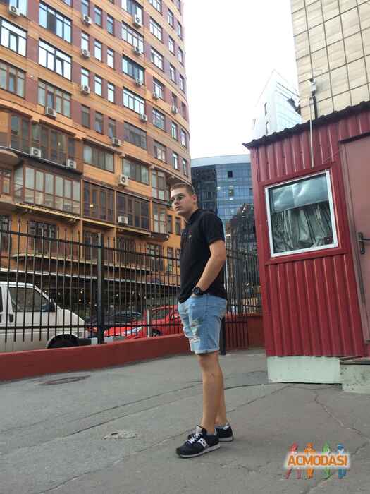 Ярослав В