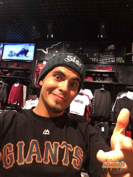 Виктор Романов Сергеевич фото №1140479. Завантажено 21 Листопада 2017