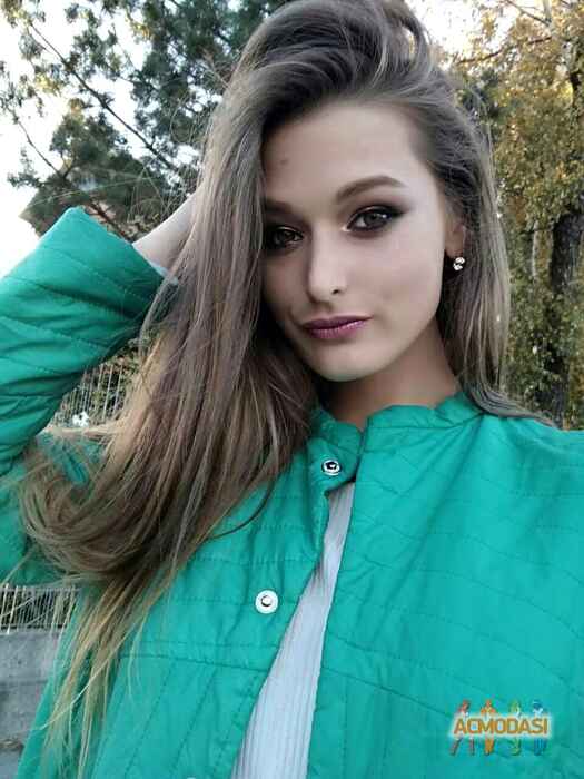 Андріана Юріївна Мороз фото №1322710. Завантажено 15 Листопада 2018