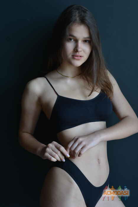 Марина  Лучина фото №1642517. Завантажено 21 Липня 2021