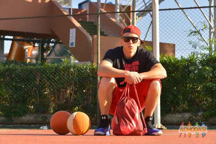 Тема   фото №1151043. Завантажено 10 Грудня 2017