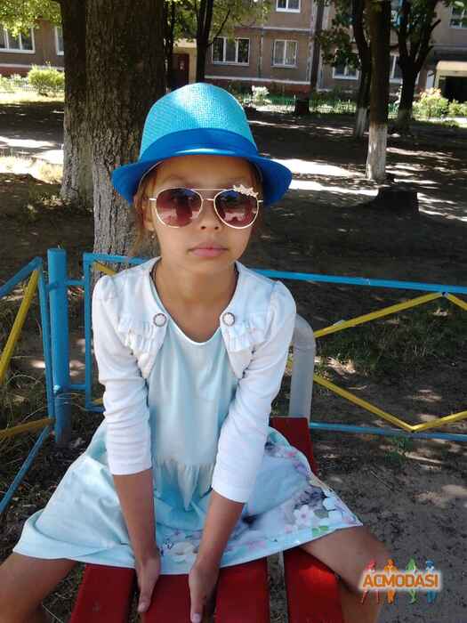 Алена  Каракуц фото №1074815. Завантажено 04 Липня 2017