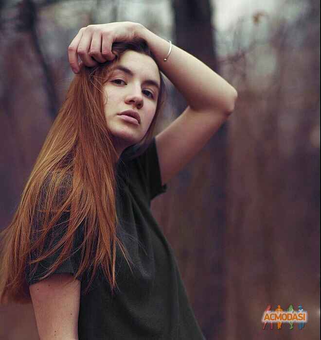 Полина  Олеговна фото №1264883. Завантажено 26 Липня 2018