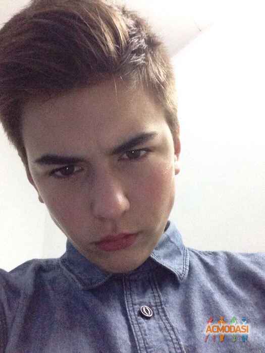 Артур  Приймак фото №993006. Завантажено 03 Грудня 2016