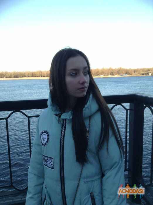 Аліна Григорівна Середня фото №1155548. Завантажено 22 Грудня 2017