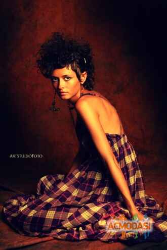 Токманенко  Виктория фото №9765. Завантажено 14 Січня 2009