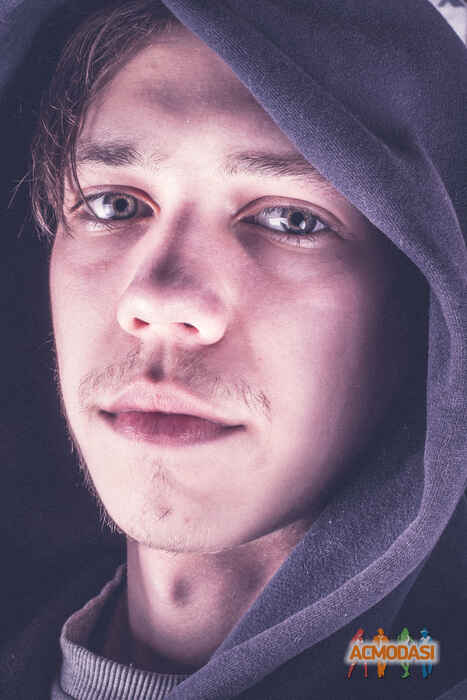 Кирилл   фото №1137276. Завантажено 15 Листопада 2017