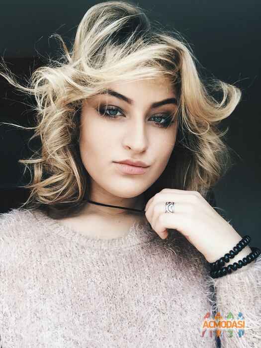 Юліанна Вадимівна Ходаковська фото №1002048. Завантажено 29 Грудня 2016