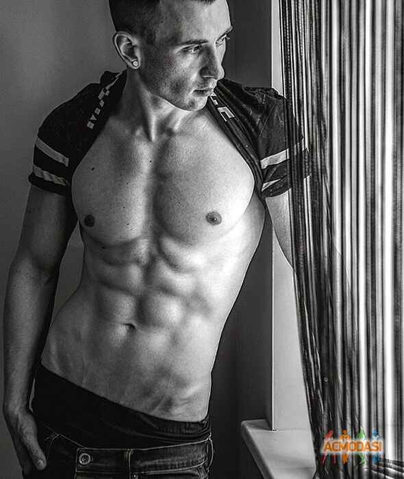 hugo  Vega фото №1089415. Завантажено 09 Серпня 2017