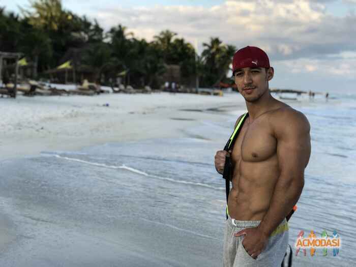 Вадим Витальевичь Олейник фото №1185377. Завантажено 13 Лютого 2018