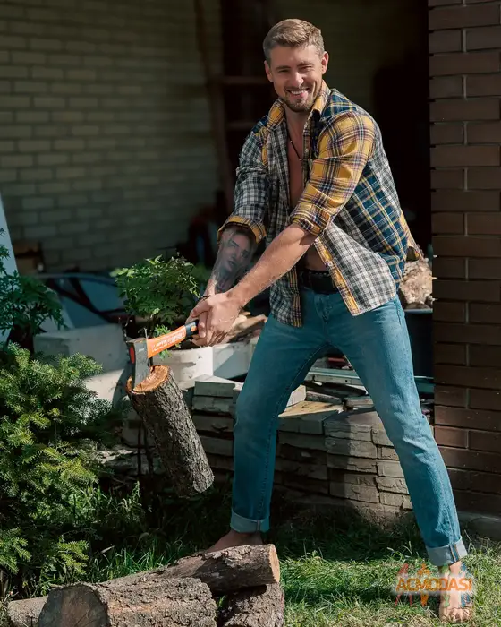 Максим  Іванов фото №1748024. Завантажено 30 Вересня 2025