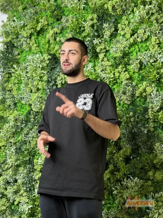 Артем  Шамян фото №1746946. Завантажено 07 Вересня 2025