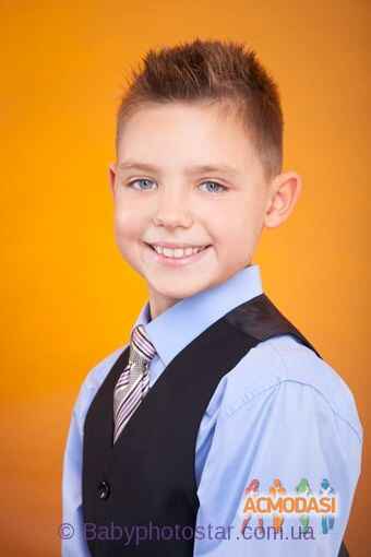 Максим Миколайович Захарчук фото №869692. Завантажено 18 Січня 2016