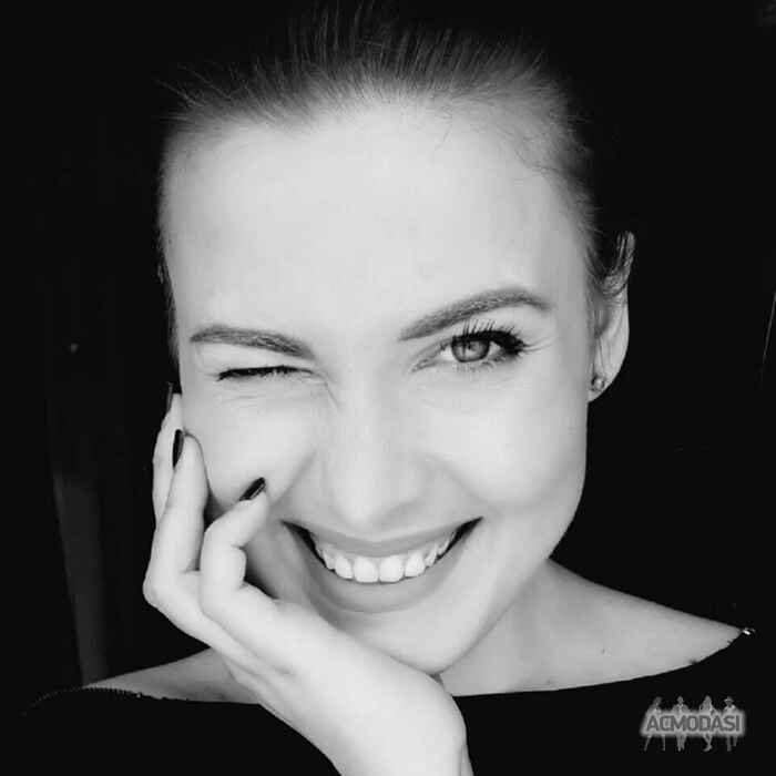 Юля Володимирівна Карпова фото №1380260. Завантажено 20 Березня 2019