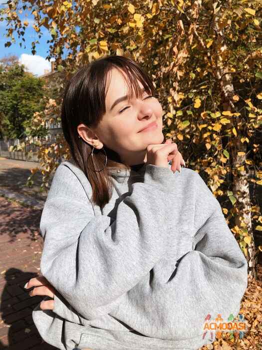 Карина Юріївна Кравцова фото №1474428. Завантажено 12 Листопада 2019
