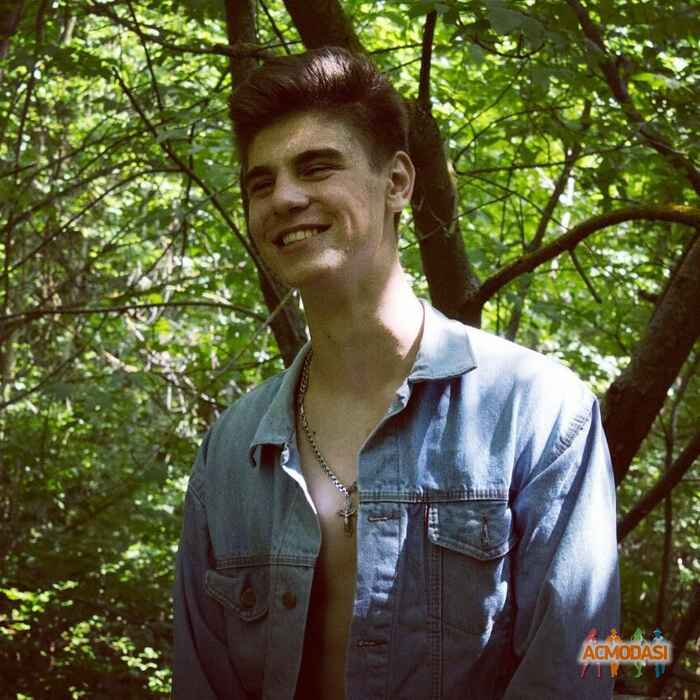 Дима Олександрович Буяльський фото №1124786. Завантажено 26 Жовтня 2017