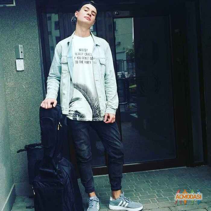 Євгеній Олександрович Ларін фото №1187204. Завантажено 15 Лютого 2018