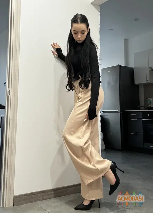 DARIA  CHAIKOVSKA фото №1744534. Завантажено 29 Червня 2025