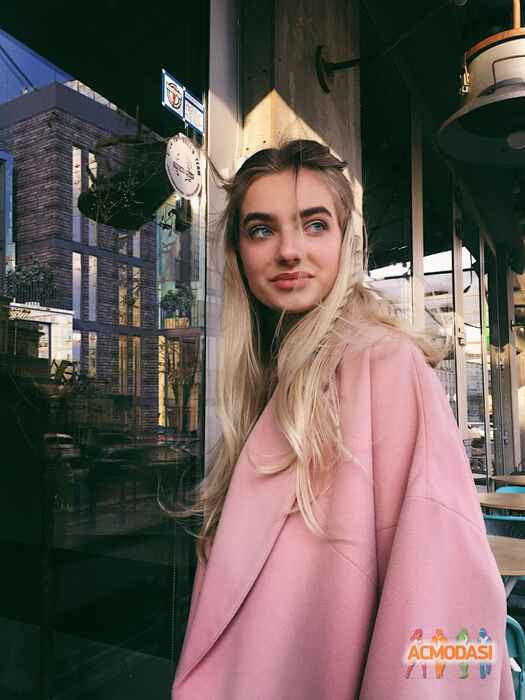 Наташа Александровна Мележик фото №1190536. Завантажено 19 Лютого 2018