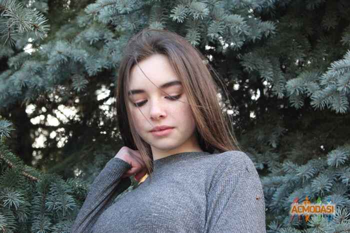 Олександра Євгеніївна Поліщук фото №1476768. Завантажено 17 Листопада 2019