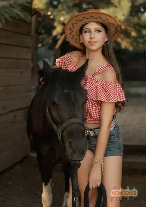 Олександра  Запорожець фото №1750225. Завантажено 29 Листопада 2025