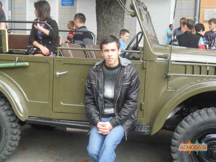 Юра Биць Романович фото №821559. Завантажено 12 Серпня 2015