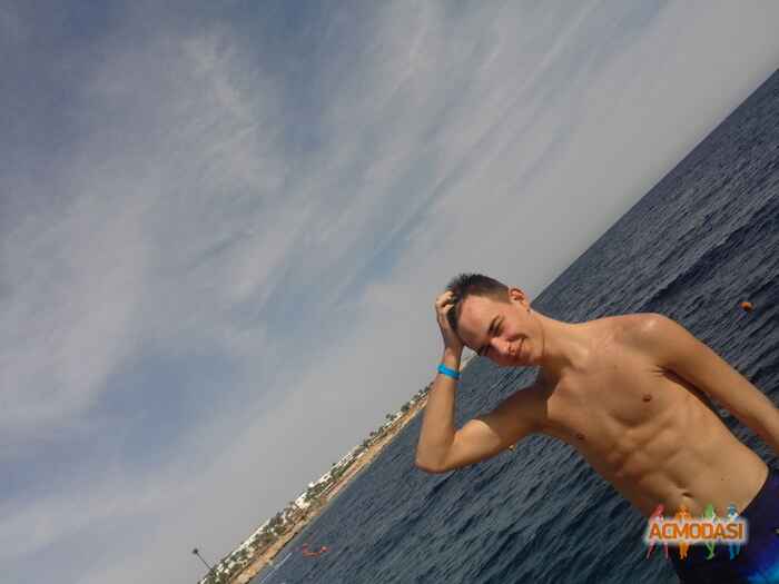 Роман   фото №1140394. Завантажено 21 Листопада 2017