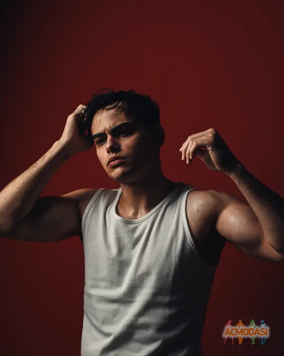 Сергій Вікторович Кутулупенко фото №1749954. Завантажено 23 Листопада 2025