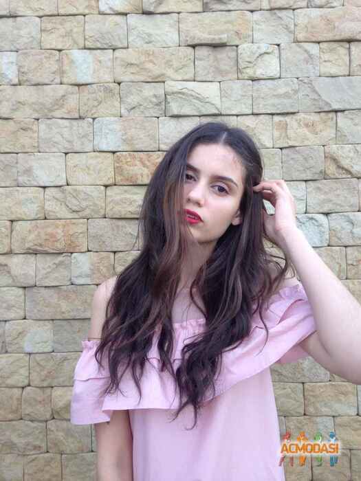 Лиана  Сулейманова фото №1065255. Завантажено 12 Червня 2017