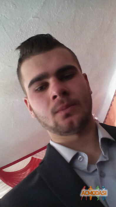 Денис Анатолійович Звірик фото №1029603. Завантажено 09 Березня 2017