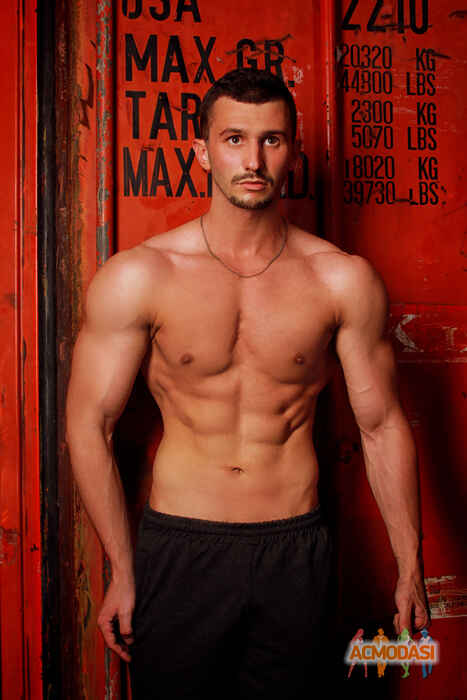 Евгений Виталиевич Кривоножко фото №1092034. Завантажено 16 Серпня 2017