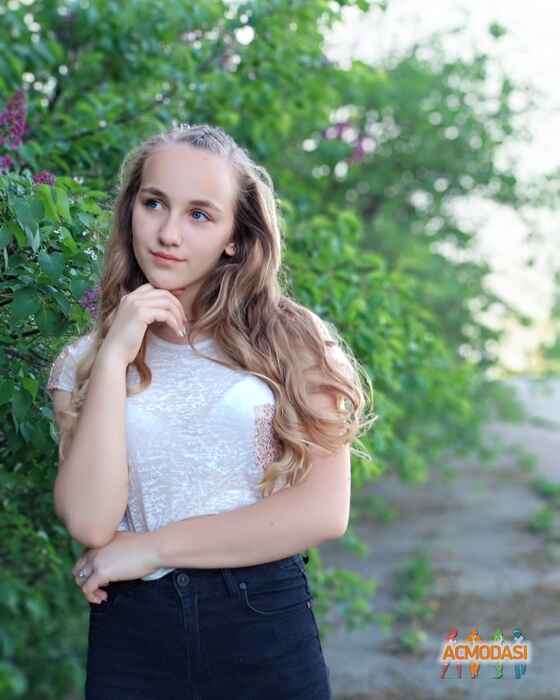 Арина Денисівна Каленикова фото №1257438. Завантажено 12 Липня 2018
