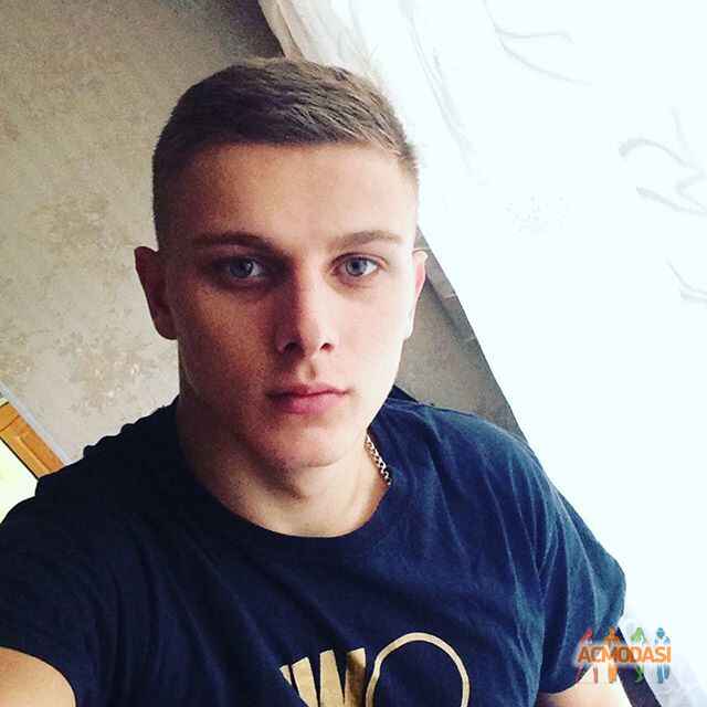 Колісник  Михайло фото №882593. Завантажено 18 Лютого 2016