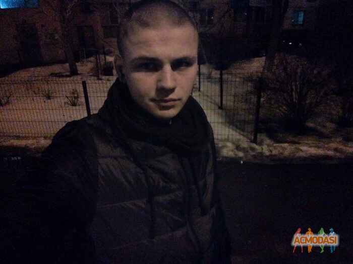 Тьома  Лаврук фото №1047339. Завантажено 25 Квітня 2017