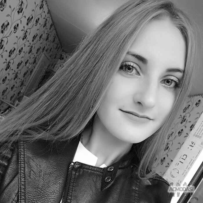 Вікторія Віталіївна Леснік фото №1548210. Завантажено 14 Липня 2020