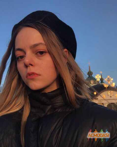 Уляна Миколаївна Редькіна фото №1396591. Завантажено 06 Травня 2019