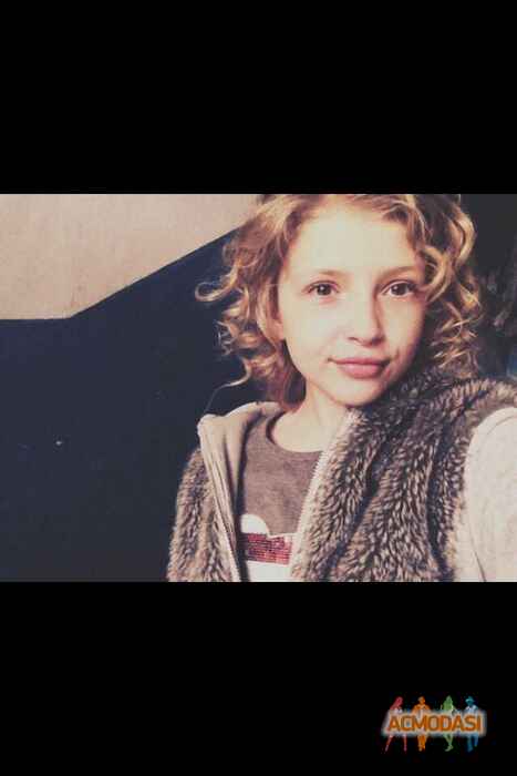 Юната Юриевна Аторвин фото №1061957. Завантажено 03 Червня 2017