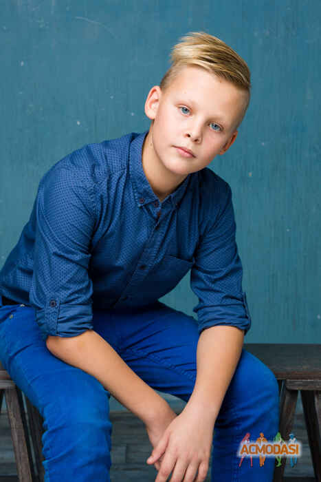 Ярослав Сергійович Надебський фото №1140814. Завантажено 21 Листопада 2017