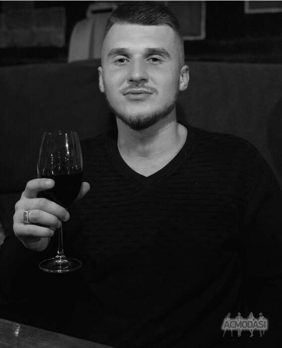 Виталик  Игоревичь фото №1679029. Завантажено 25 Січня 2022