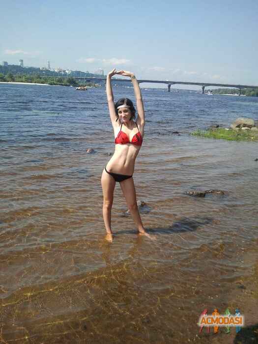 Юлия Витальевна Оныщенко фото №534084. Завантажено 16 Листопада 2013