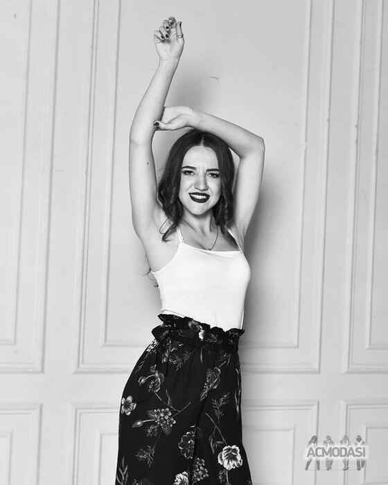 Екатерина Анатольевна Стряпкова фото №1379369. Завантажено 18 Березня 2019