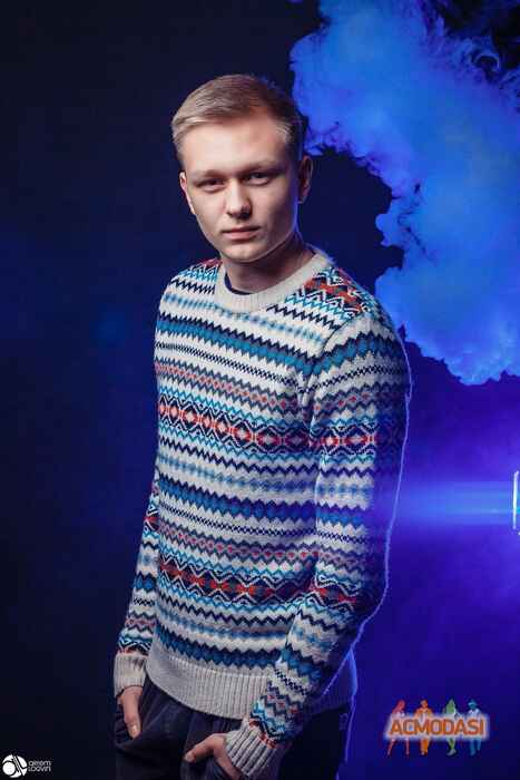 Илья  Моложанников фото №1005300. Завантажено 10 Січня 2017