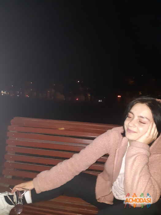 Олена Василівна Халус фото №1474500. Завантажено 12 Листопада 2019