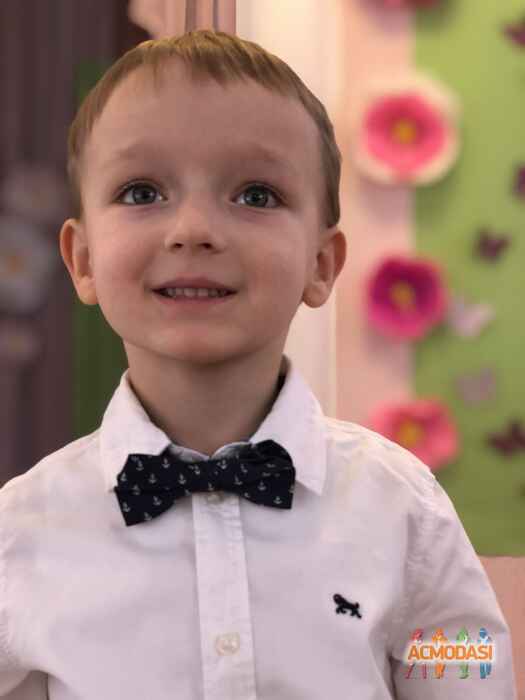 Михайло  Безхлібний фото №1516322. Завантажено 05 Березня 2020