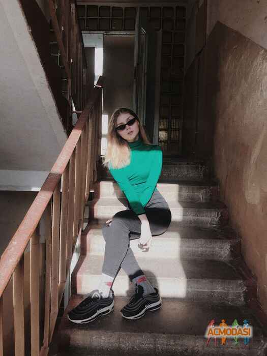 Владислава Вікторівна Артемук фото №1529831. Завантажено 15 Травня 2020