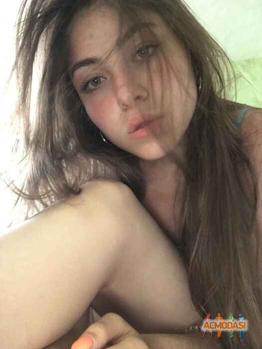Алина Игоревна Горобець фото №1428739. Завантажено 30 Липня 2019