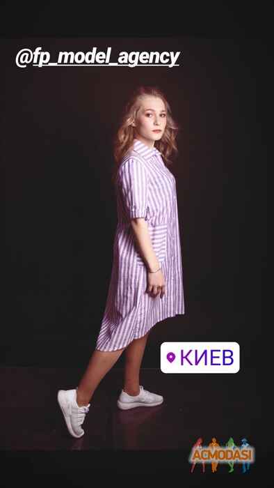 Анастасія Віталіївна Попова фото №1483595. Завантажено 03 Грудня 2019