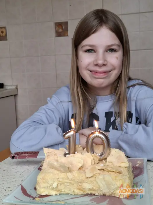 Liza  Huzhvii фото №1749346. Завантажено 08 Листопада 2025