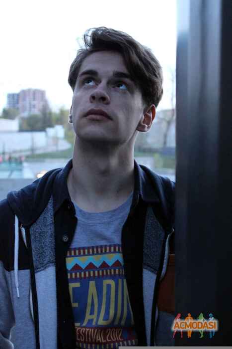 Артур Сергійович Лісний фото №1181093. Завантажено 07 Лютого 2018