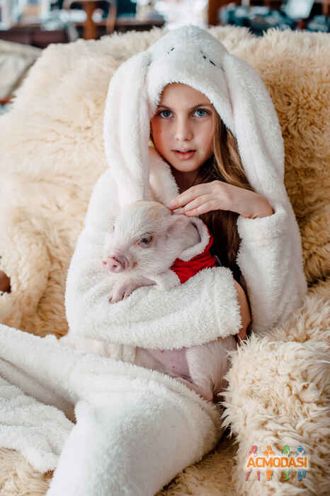 Диана Эдуардовна Касперук фото №1388503. Завантажено 11 Квітня 2019